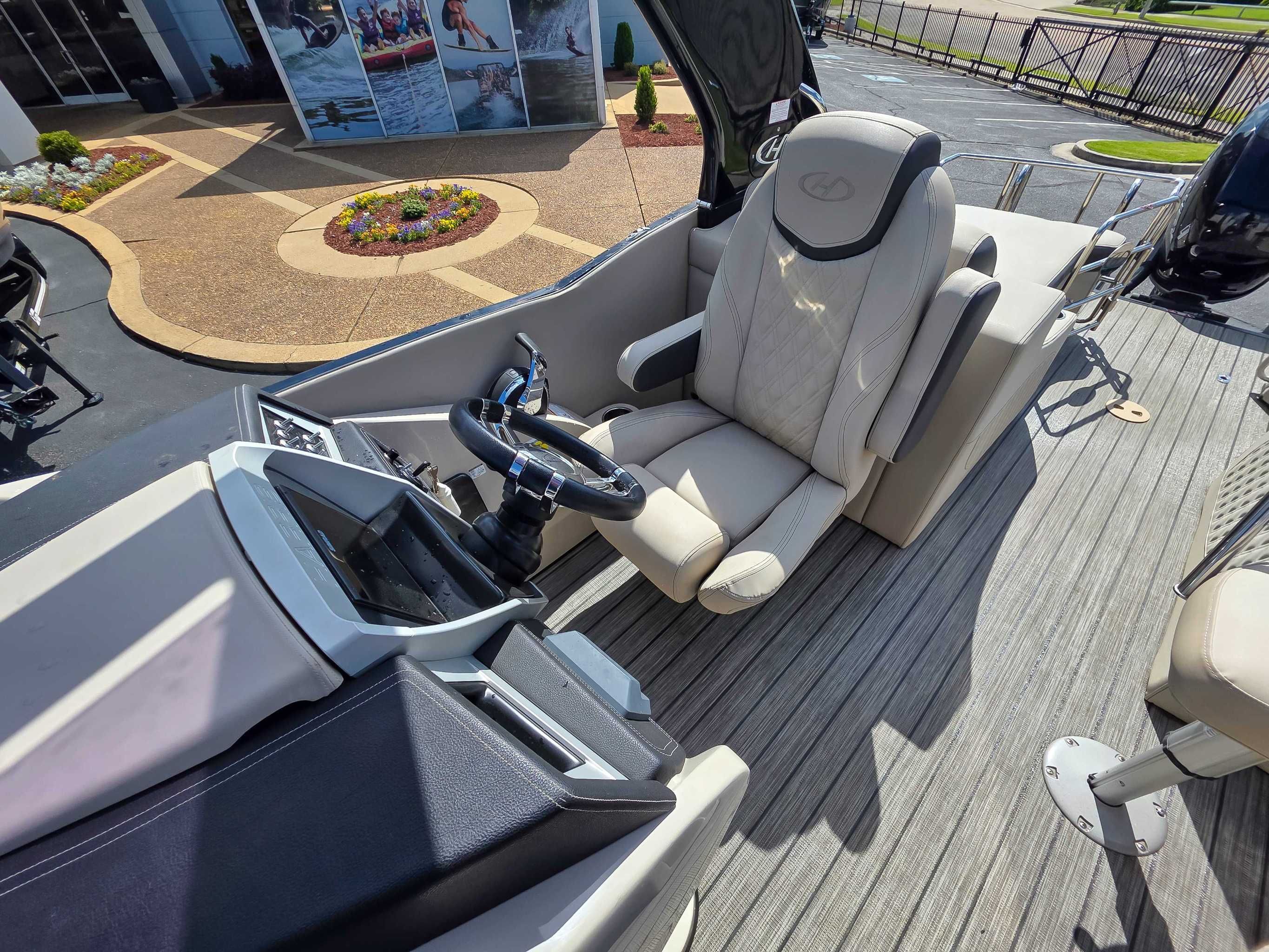 2021 Harris Crowne DL 250 - 19