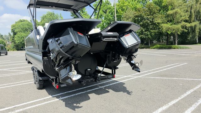 2025 Manitou 26' Explore 6' Max Deck With Dual 150hp Motors - 16