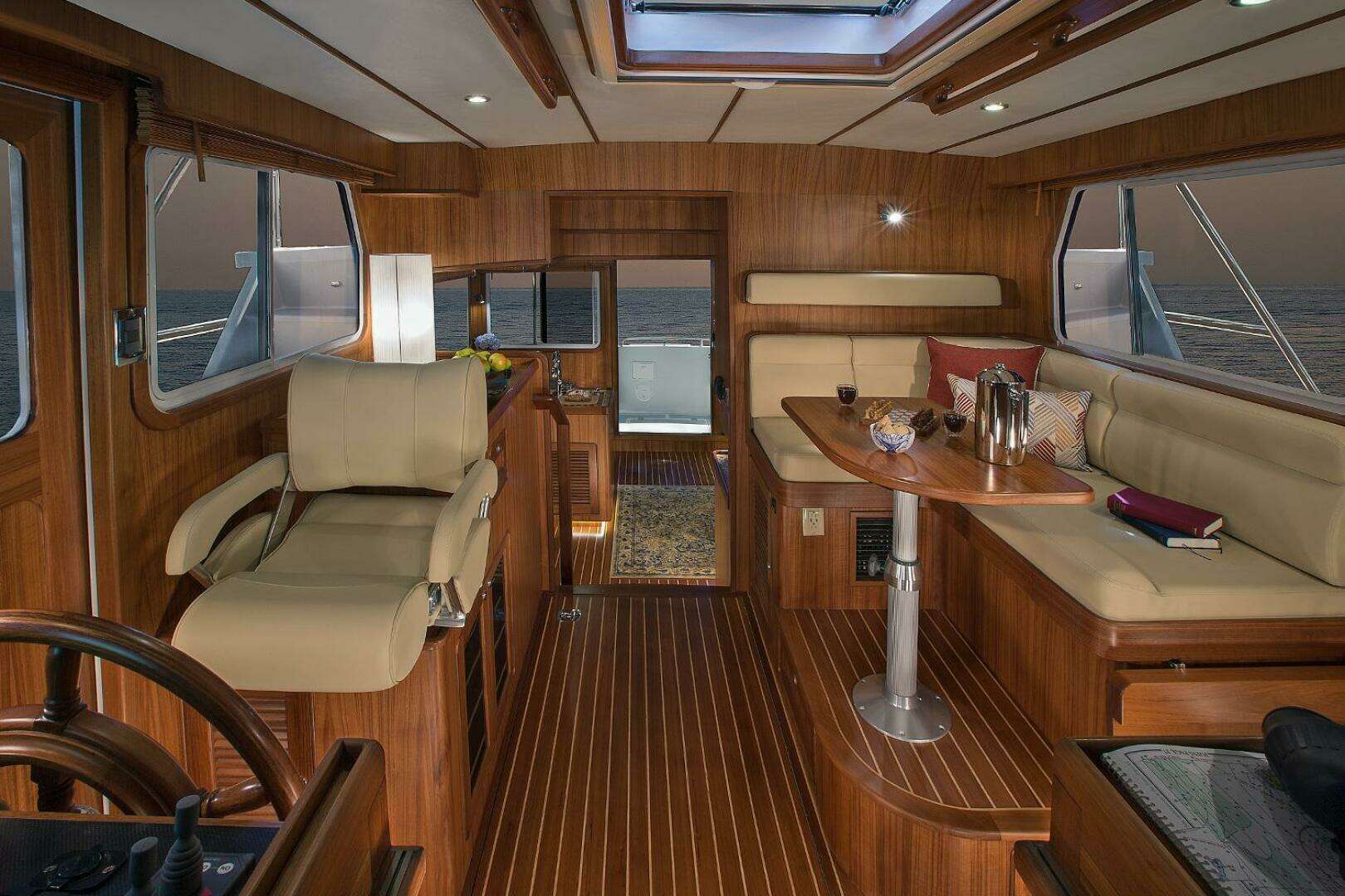 2026 Helmsman Trawlers 38E Pilothouse - Image 33