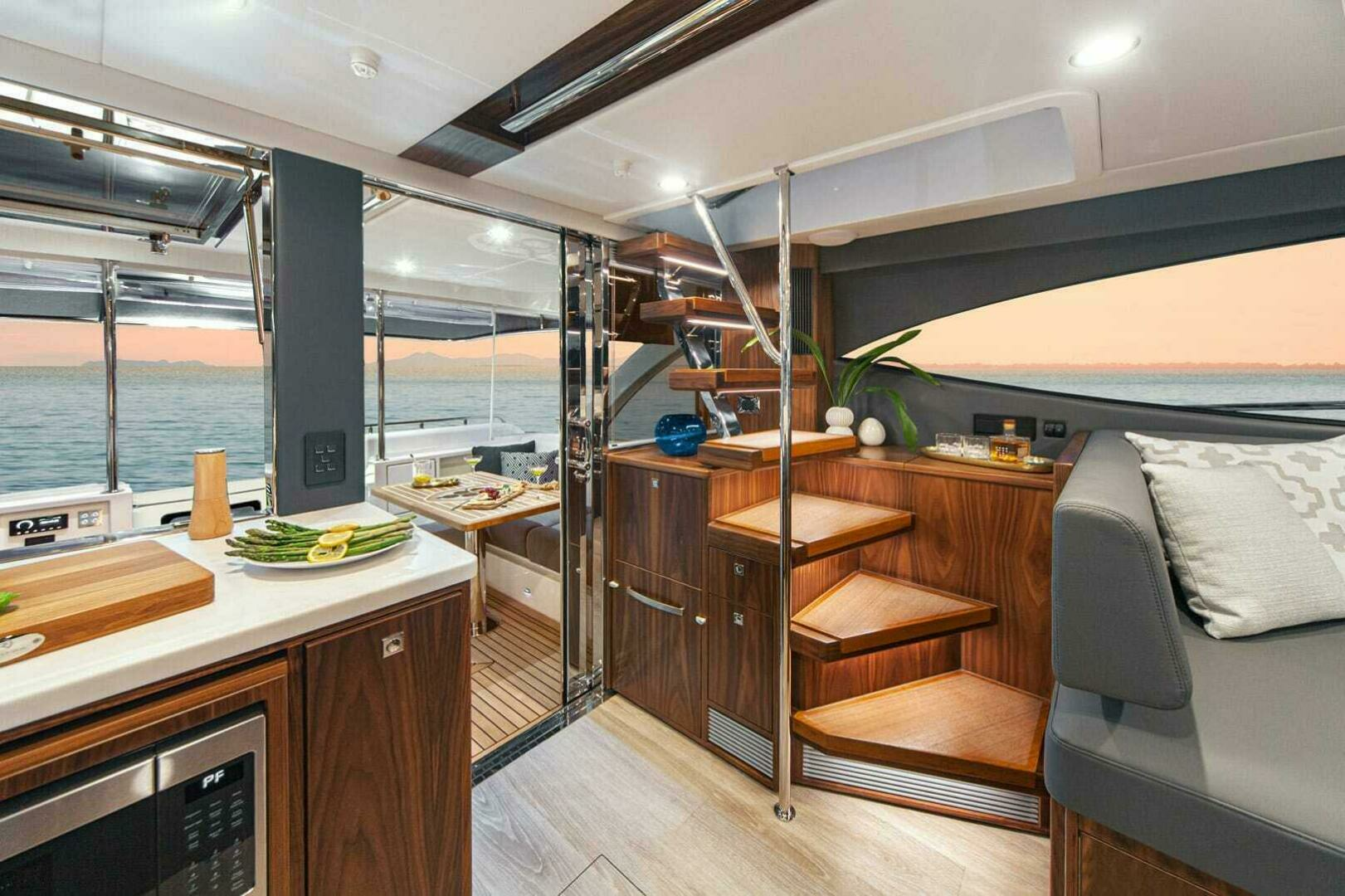 2026 Riviera 46 Sports Motor Yacht - Image 12