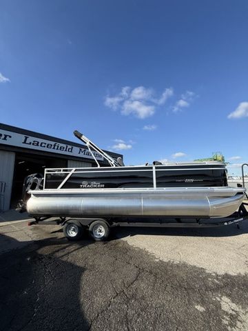2026 Sun Tracker Party Barge 22 RF XP3 - 2