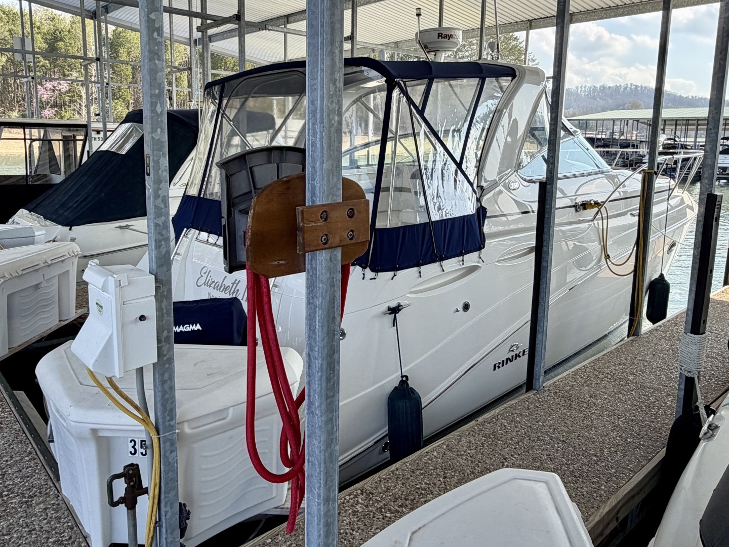 2007 Rinker 350 Express Cruiser - Image 6