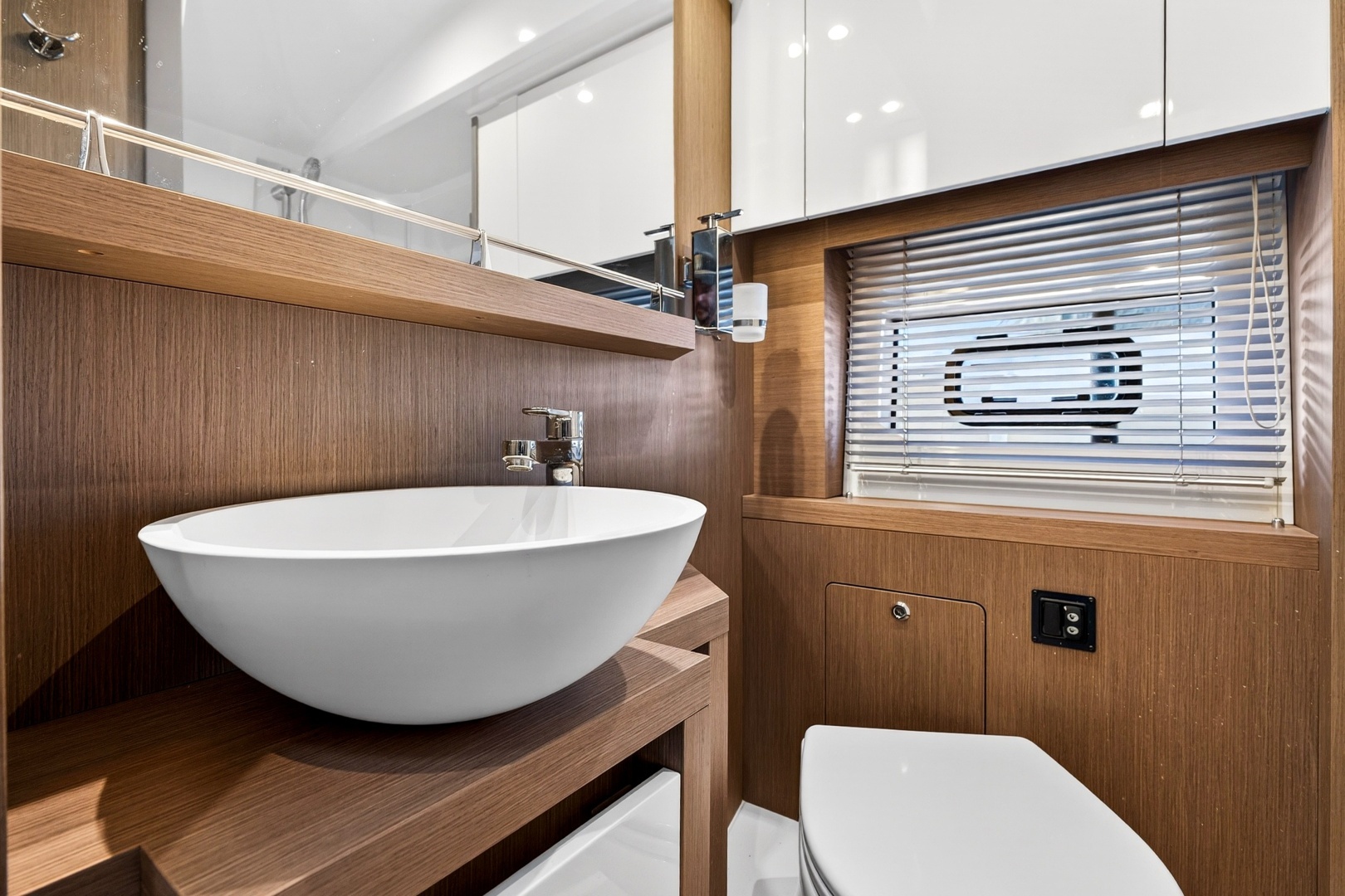 2023 Beneteau Gran Turismo 45 - Image 31