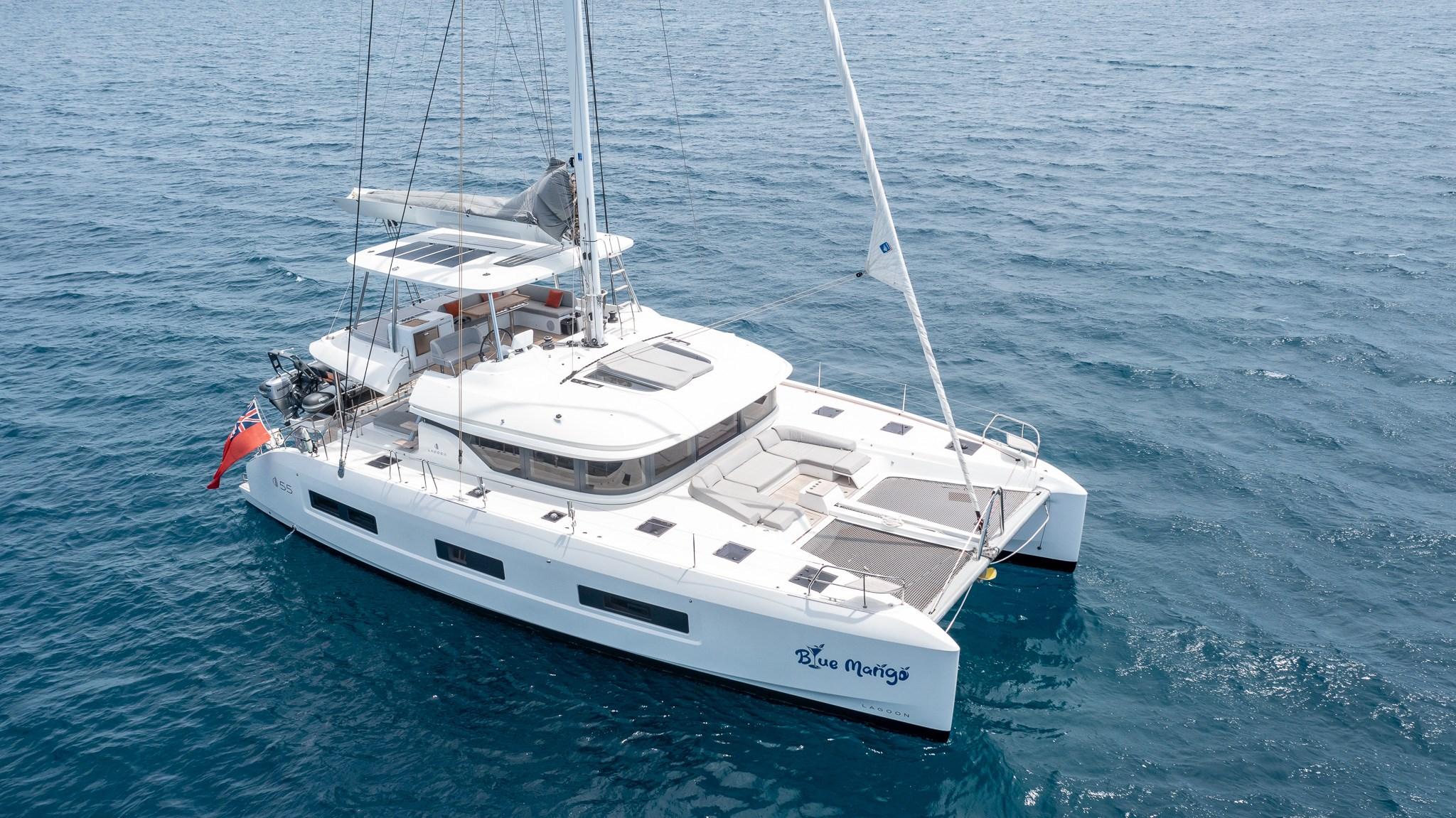 2022 Lagoon 55