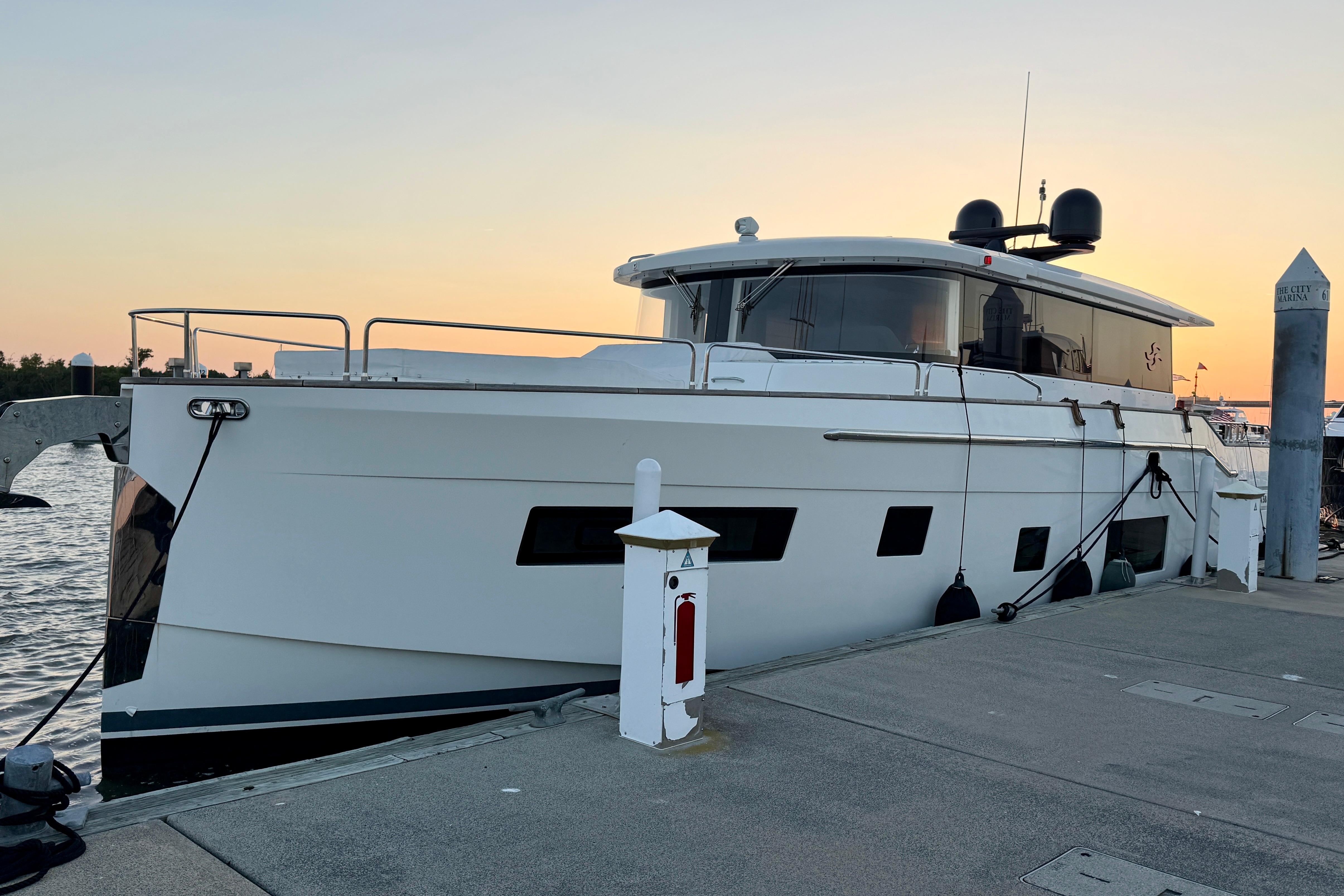 2021 Sirena 58