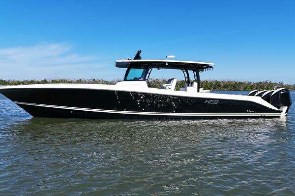 2018 HCB 42 Siesta
