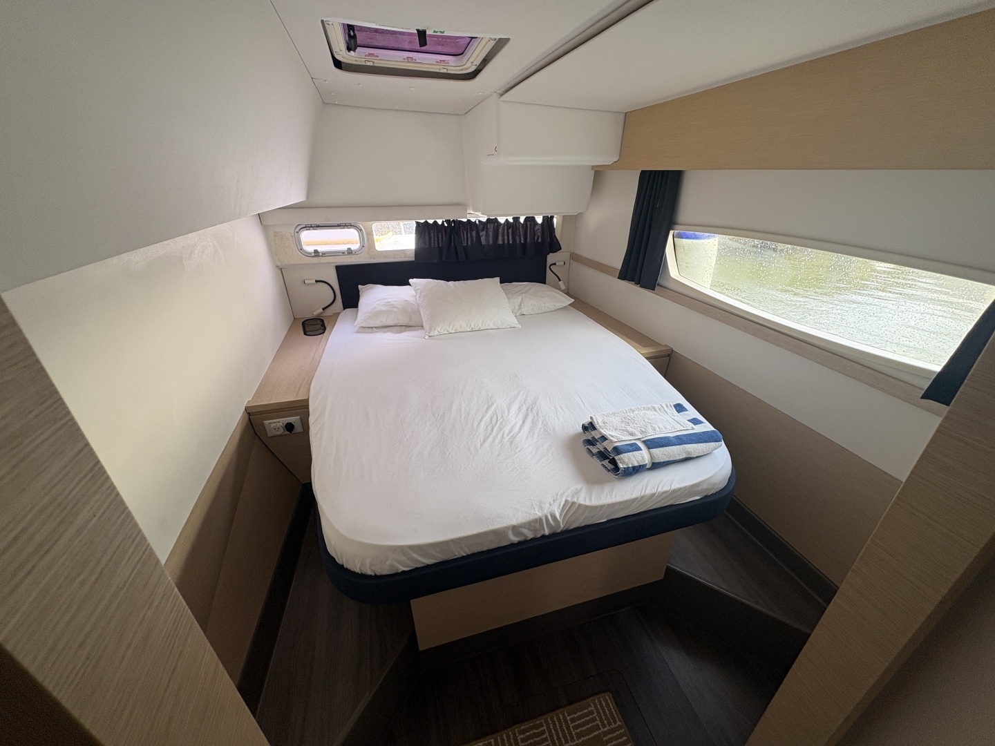 2017 Fountaine Pajot Helia 44 Evolution Oceanic Package - Image 20