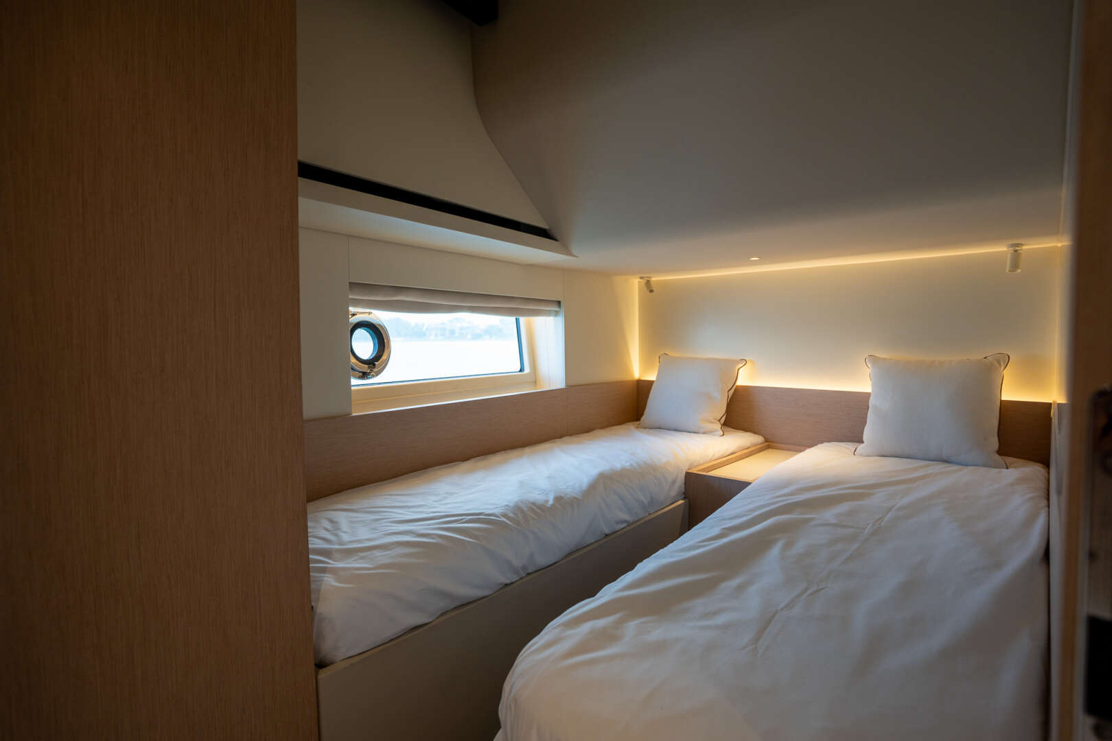 2026 Azimut Seadeck 6 - Image 44