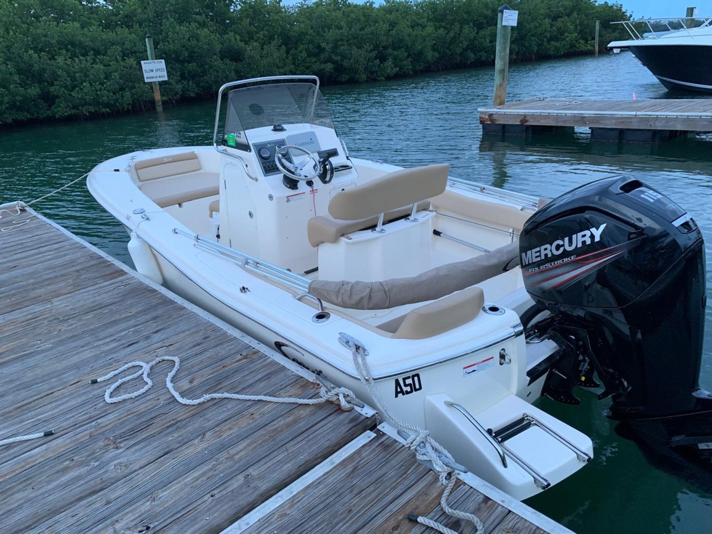 2019 Scout 195 Sportfish - Image 8
