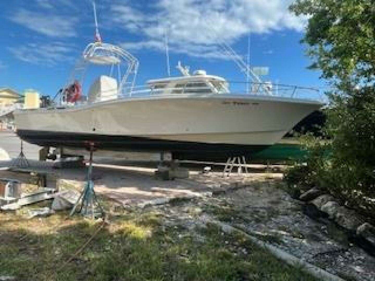 2019 Commercial OceanPro 35 - Image 13