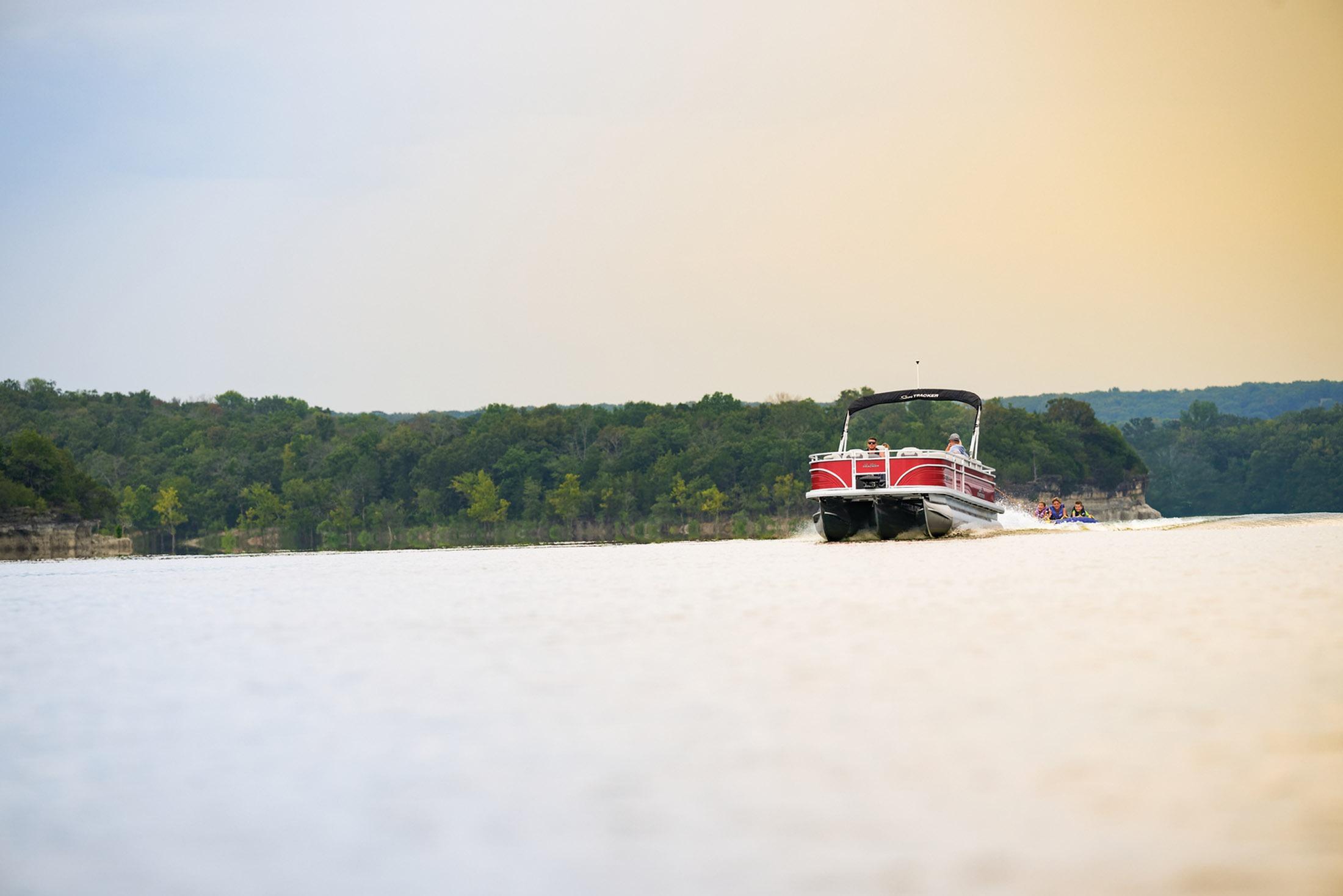 2026 Sun Tracker Fishin' Barge 22 XP3 - 93