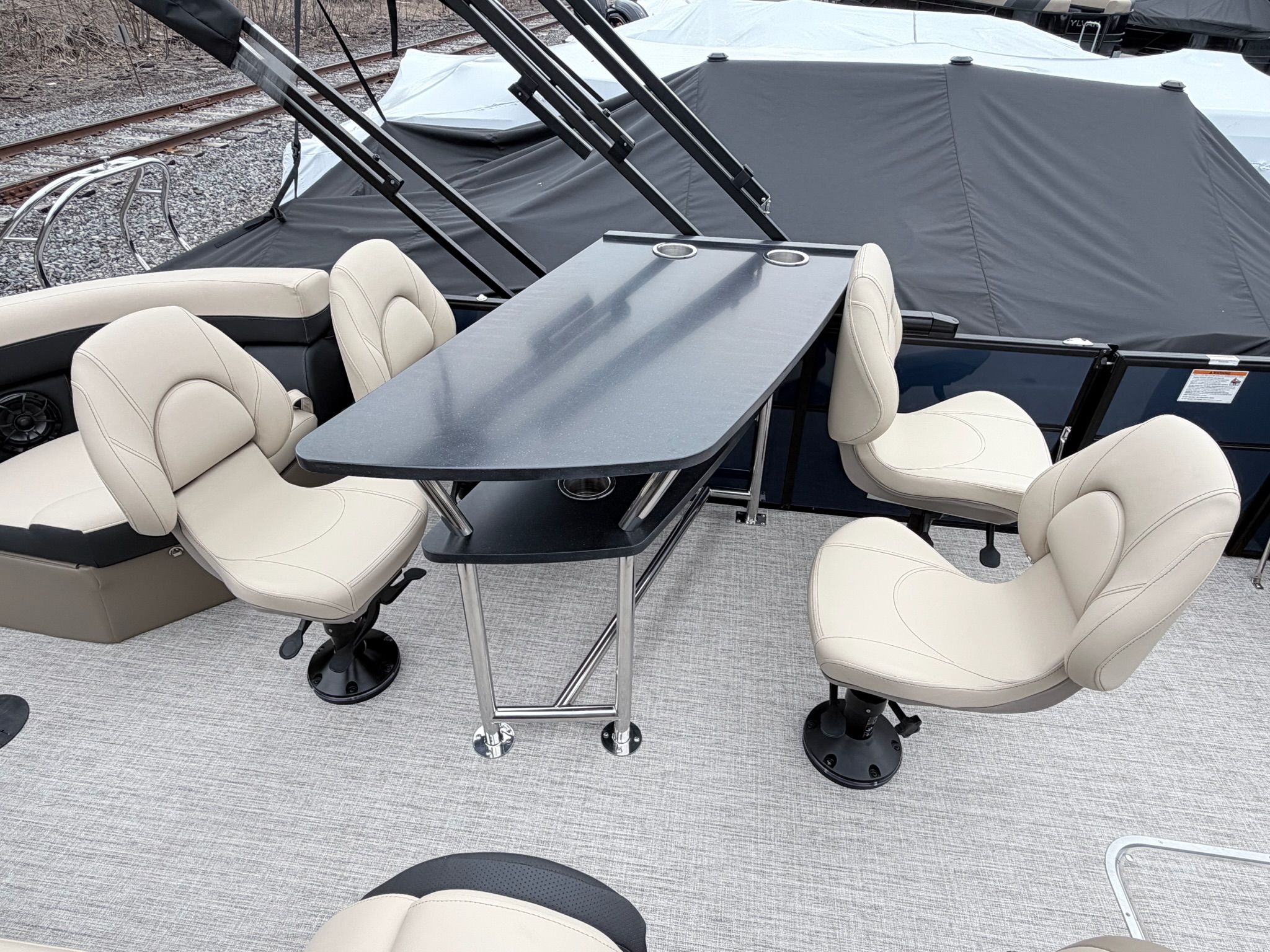 2026 Berkshire 24E CTS 3.0 Tritoon - 23