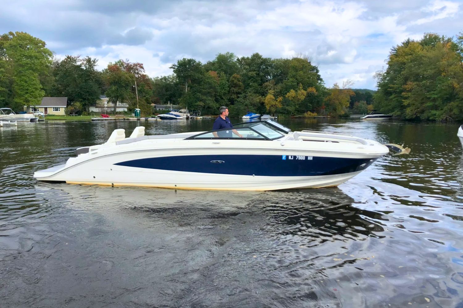2016 Sea Ray 290 Sundeck