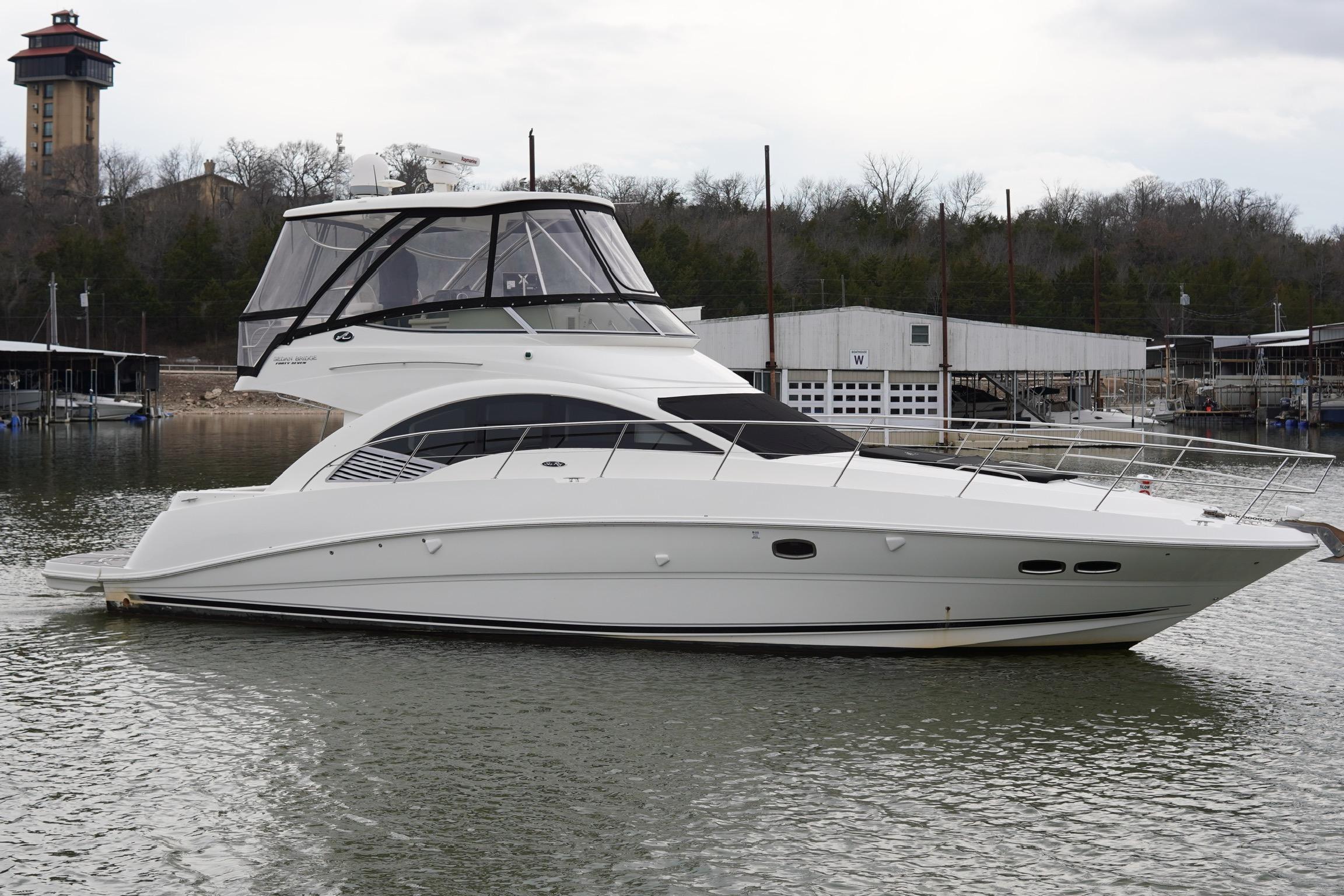 2009 Sea Ray 47 Sedan Bridge