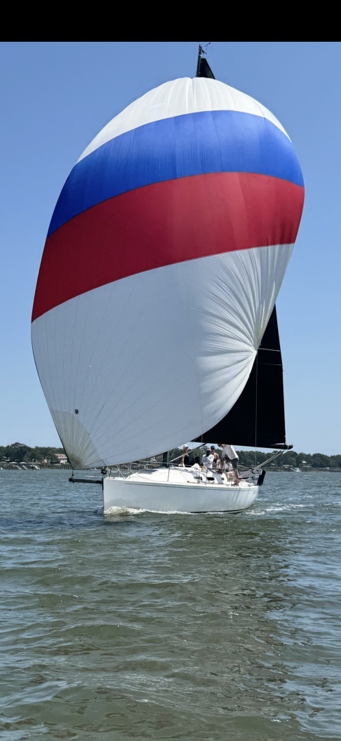 2004 J Boats J/109 Shoal - Image 25
