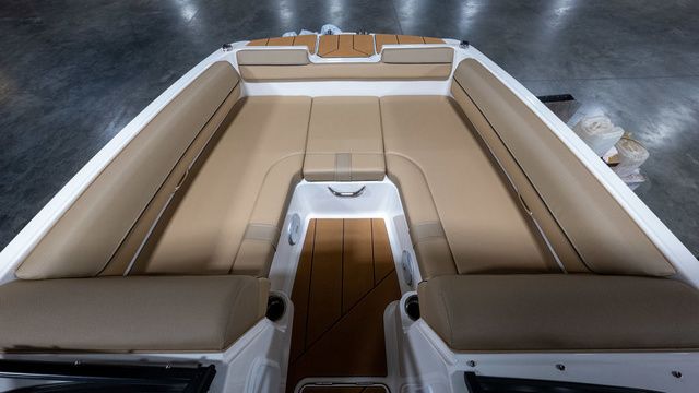 2025 Bayliner D20 - 22