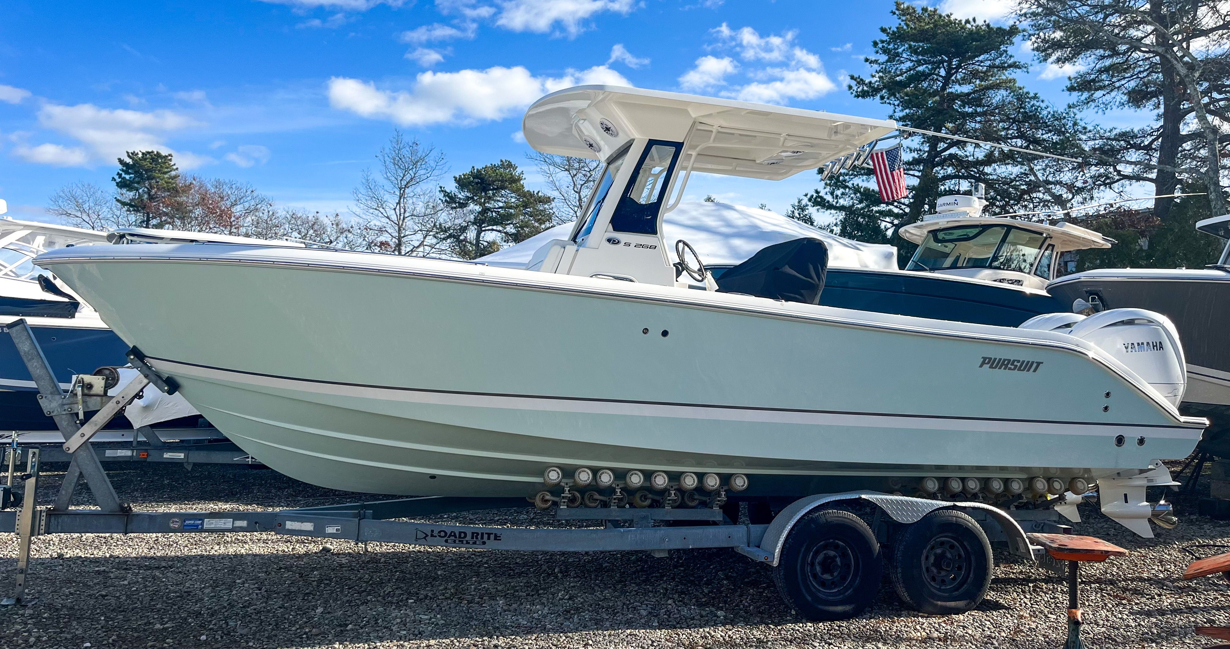 2025 Pursuit S 268 Sport
