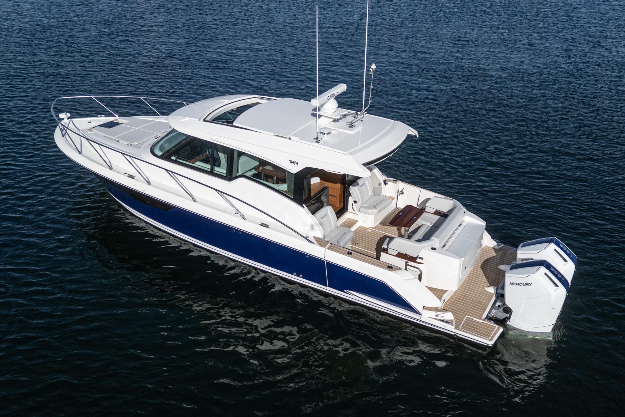 2026 Tiara Yachts 43 LE