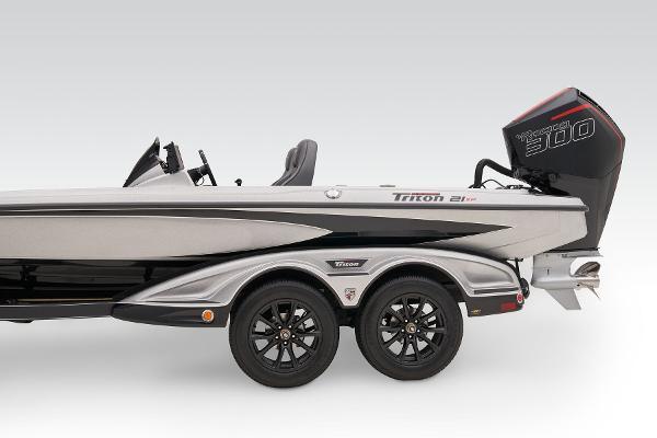 2026 Triton 21XP Patriot - 9
