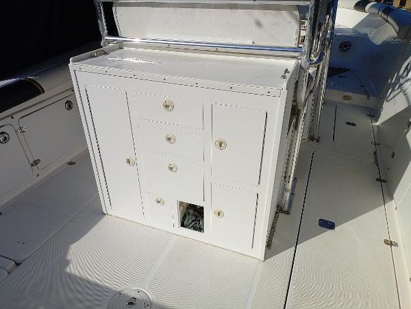 2002 Century 3200 Center Console - 18