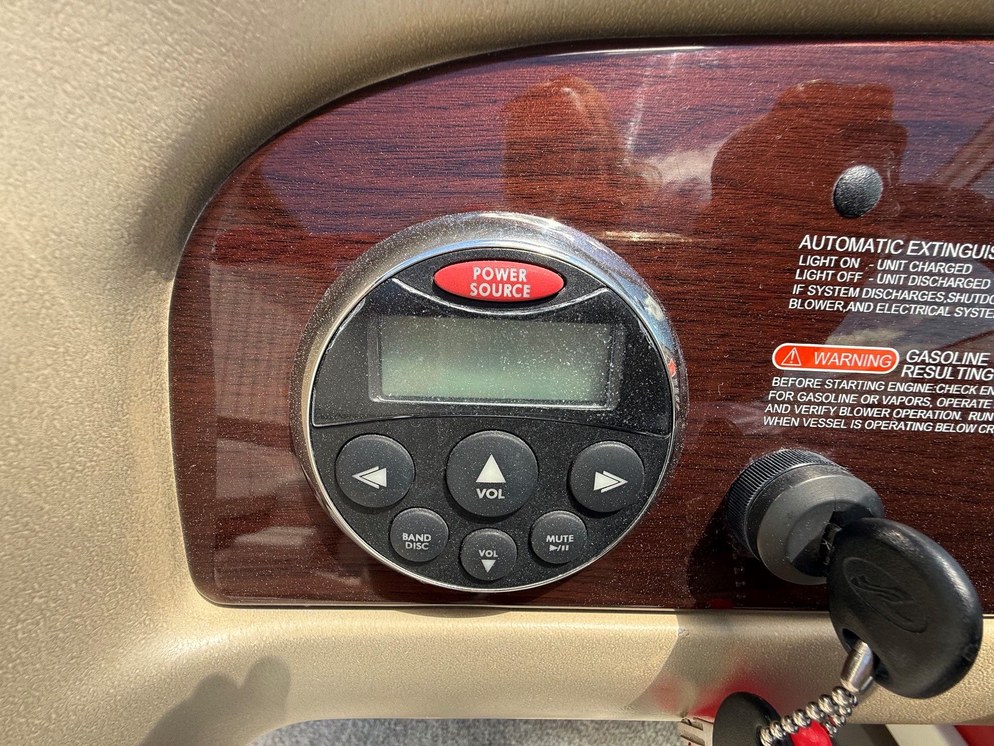 2007 Sea Ray 220 Select - 24