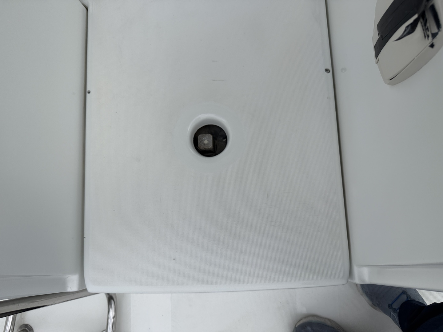1995 Beneteau OCEANIS 321 - Image 44