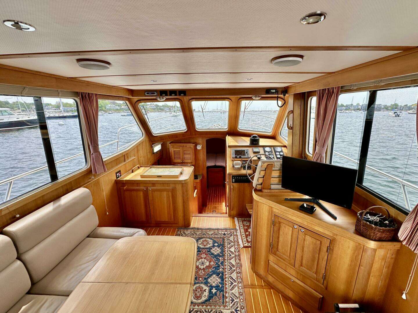 2002 Sabreline 36 Flybridge - Image 11