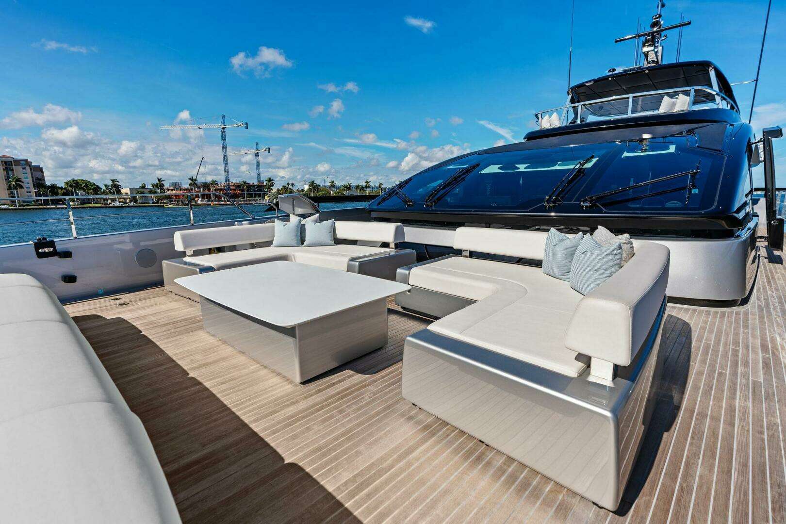 2025 Riva Bellissima - Image 21