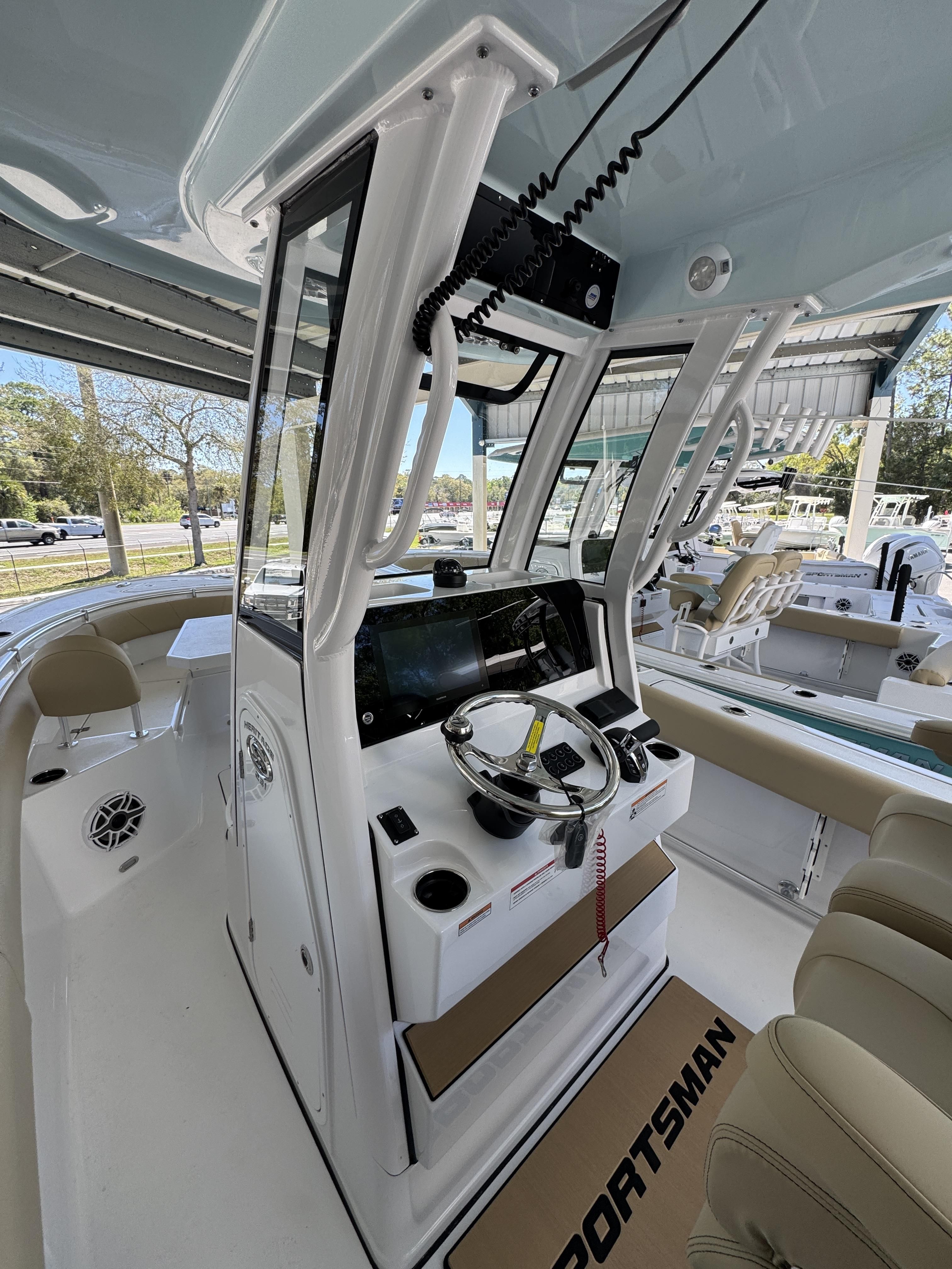 2026 Sportsman Heritage 231 Center Console - 31