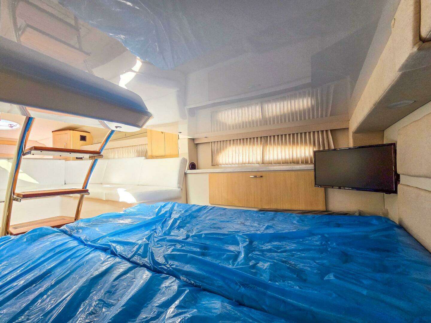 2026 Regal 33 XO - Image 35