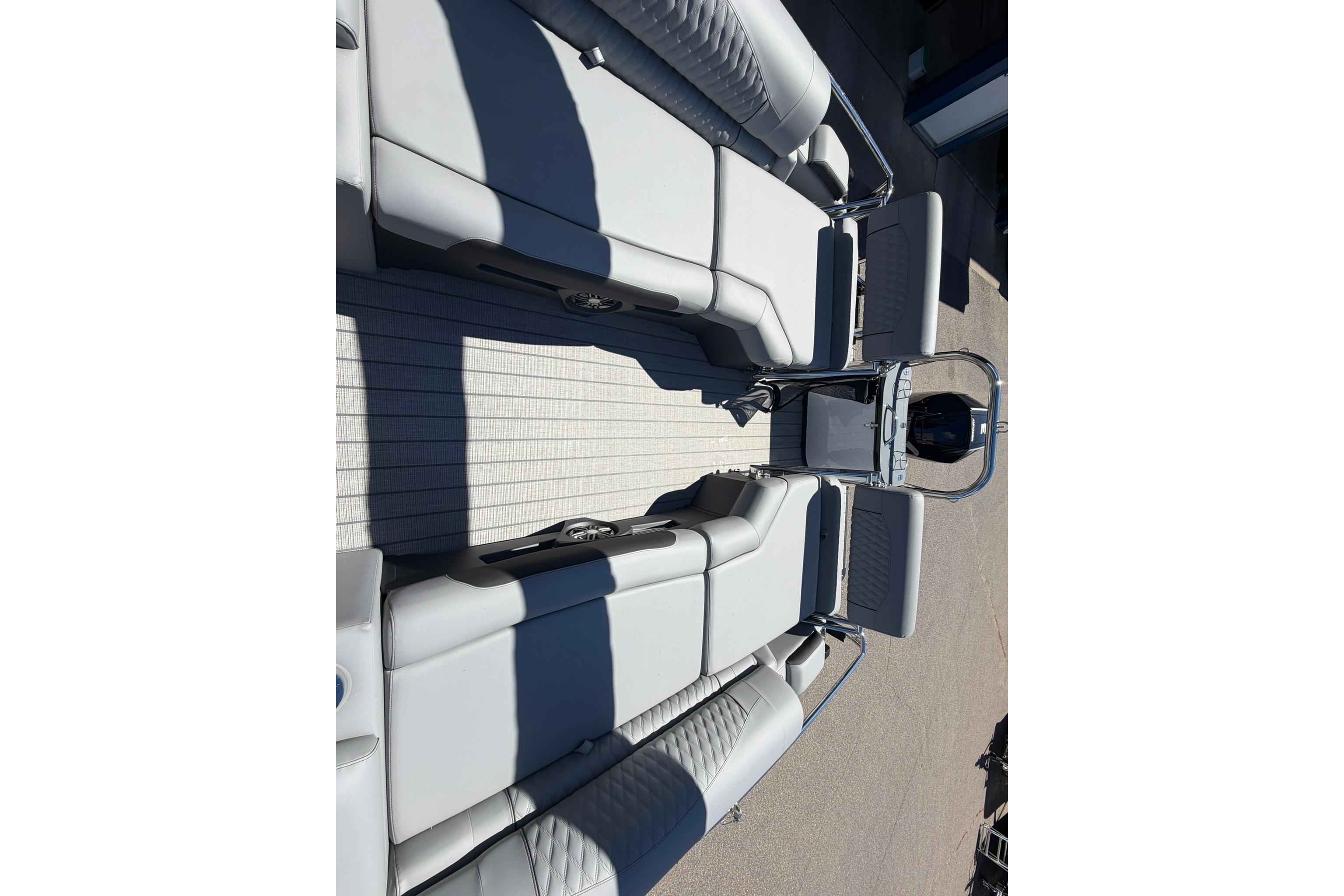 2026 Avalon Catalina Quad Lounge Shift boat interior with spacious seating and modern design.