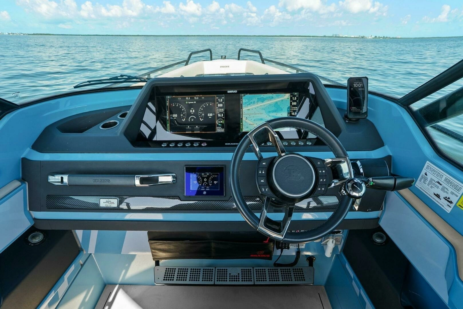 2022 Axopar Brabus Shadow 500 TT - Image 2