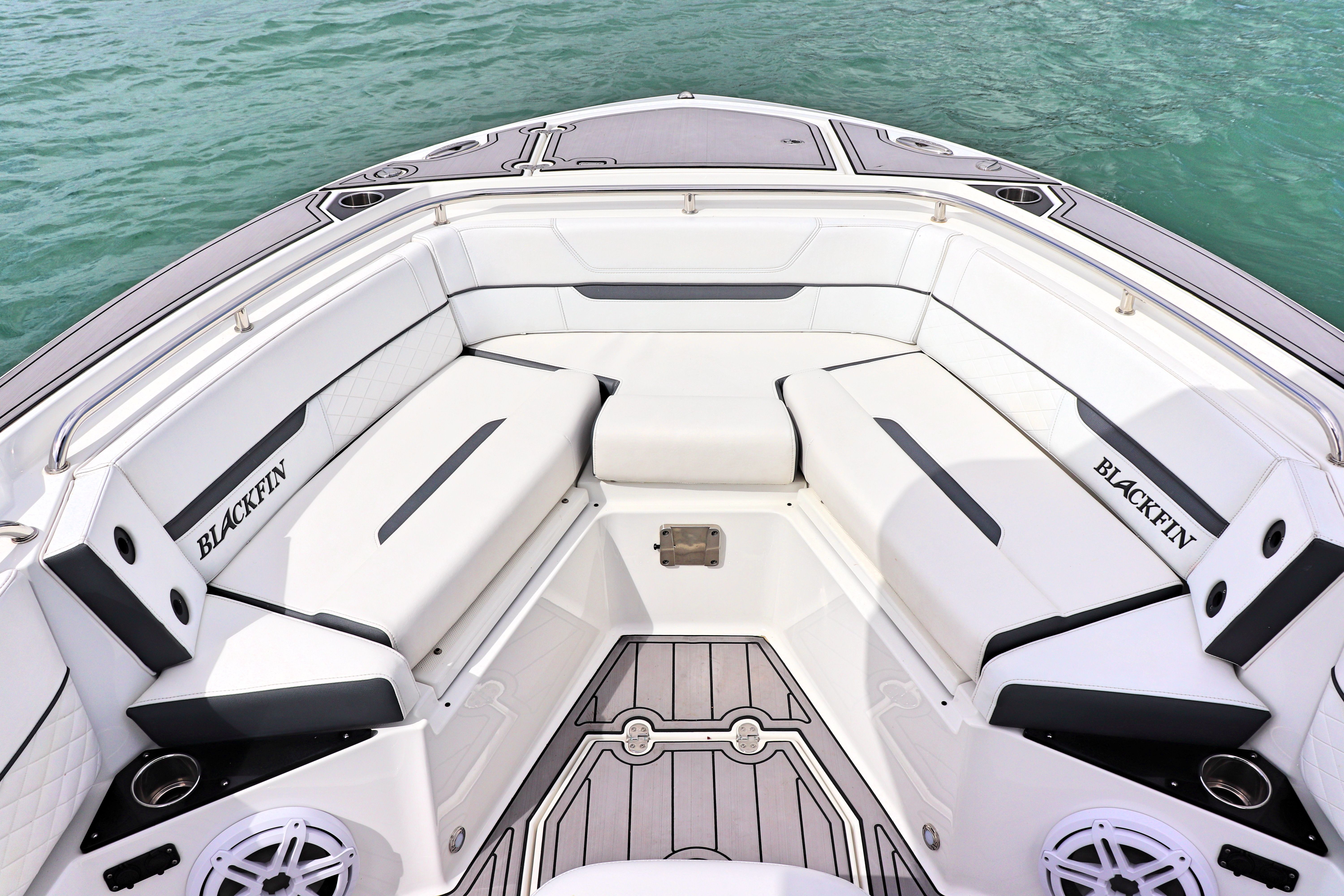 2022 Blackfin 252 CC - 9