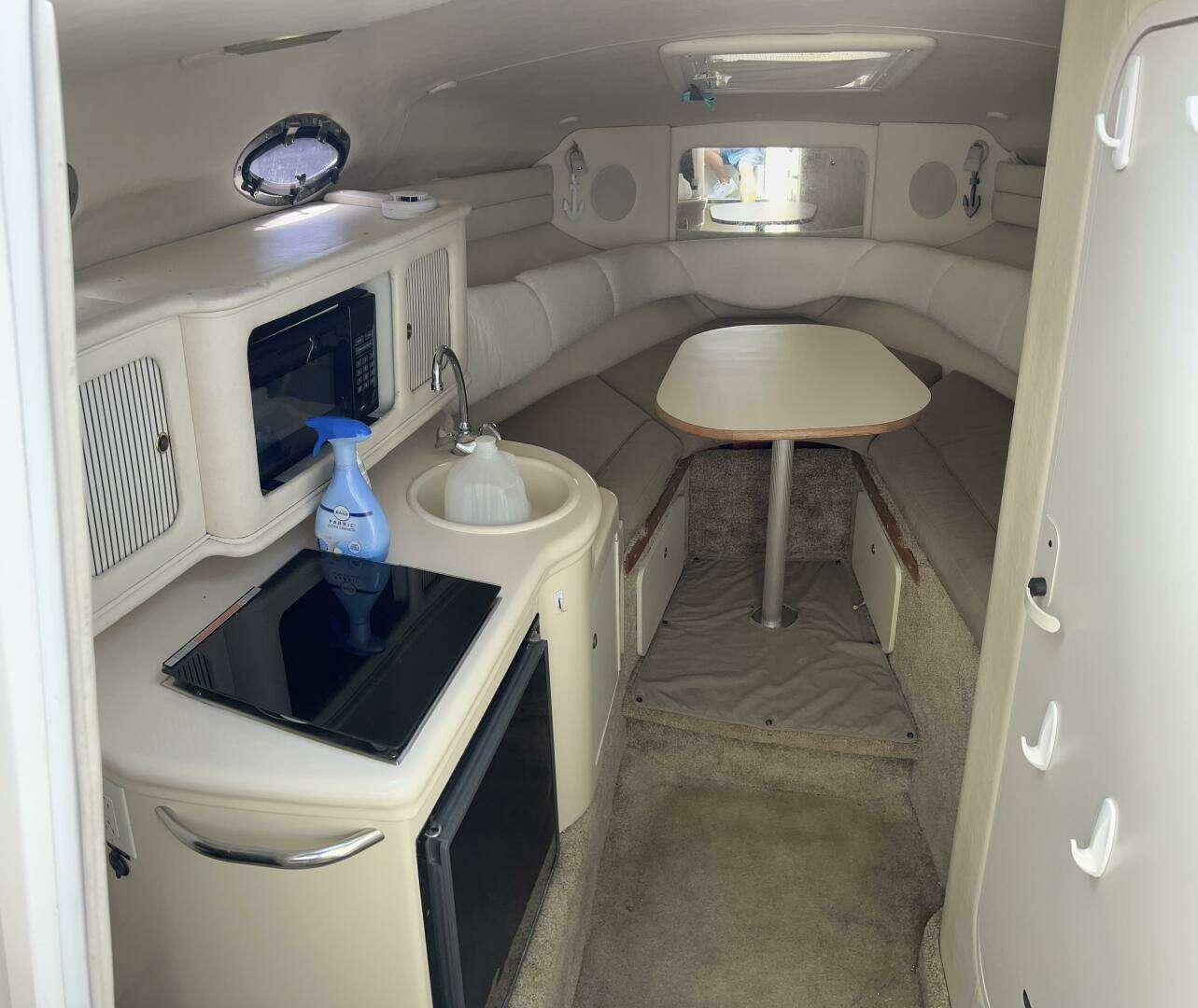 2001 Sea Ray 260 Sundancer - Image 12