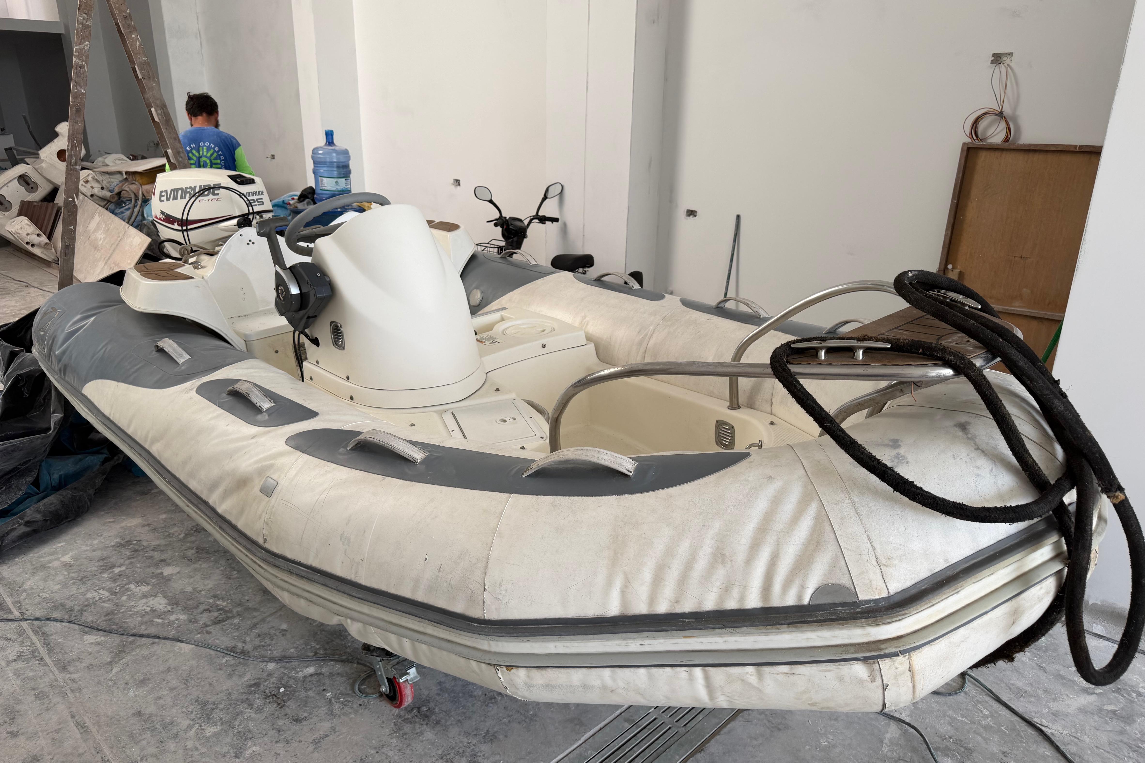 2014 Zodiac Yachtline 380
