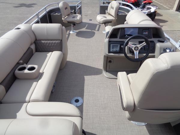 2025 Sun Tracker Fishin' Barge 22 DLX - 88