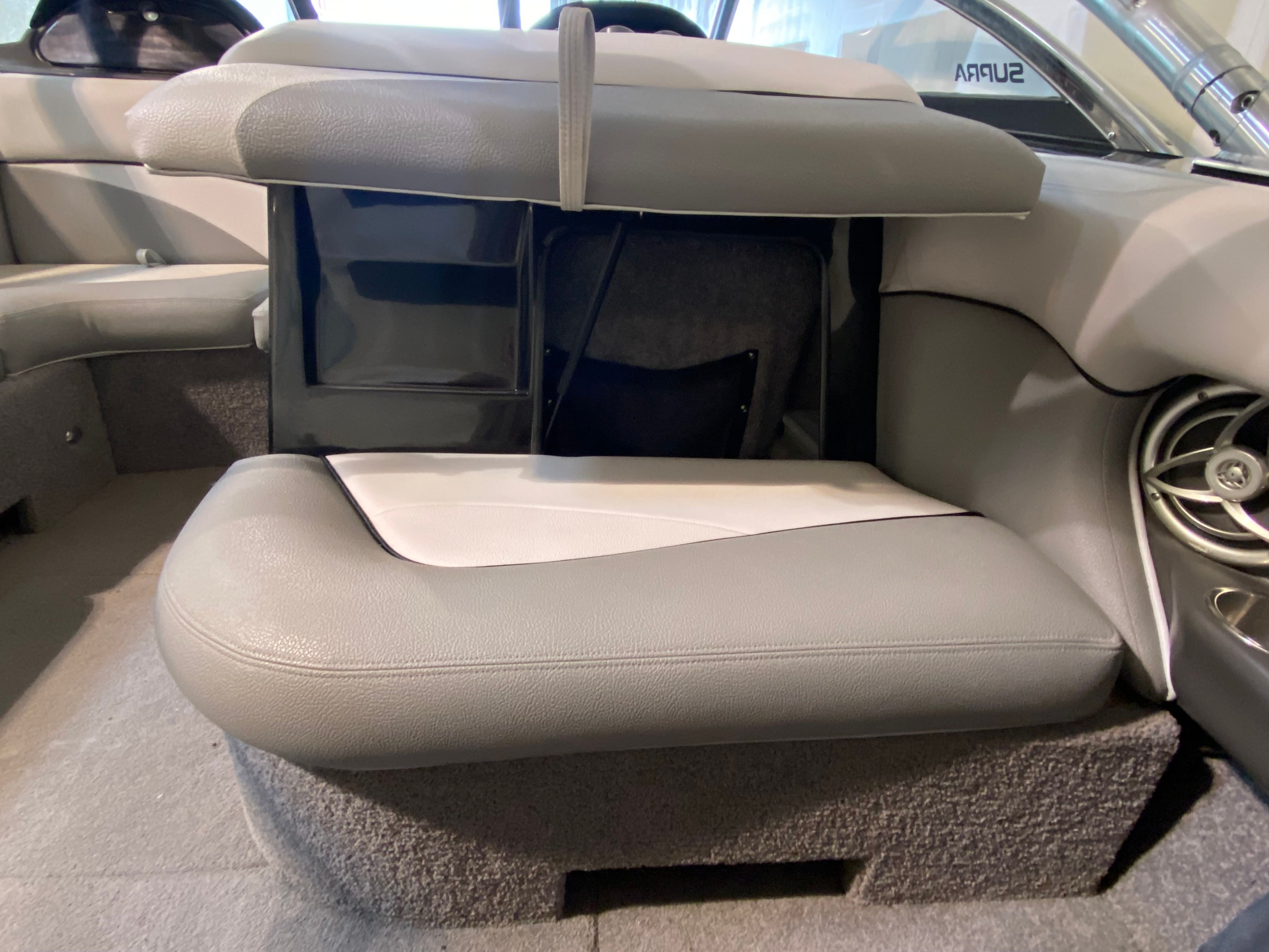 2008 Supra Launch 22 SSV - 49