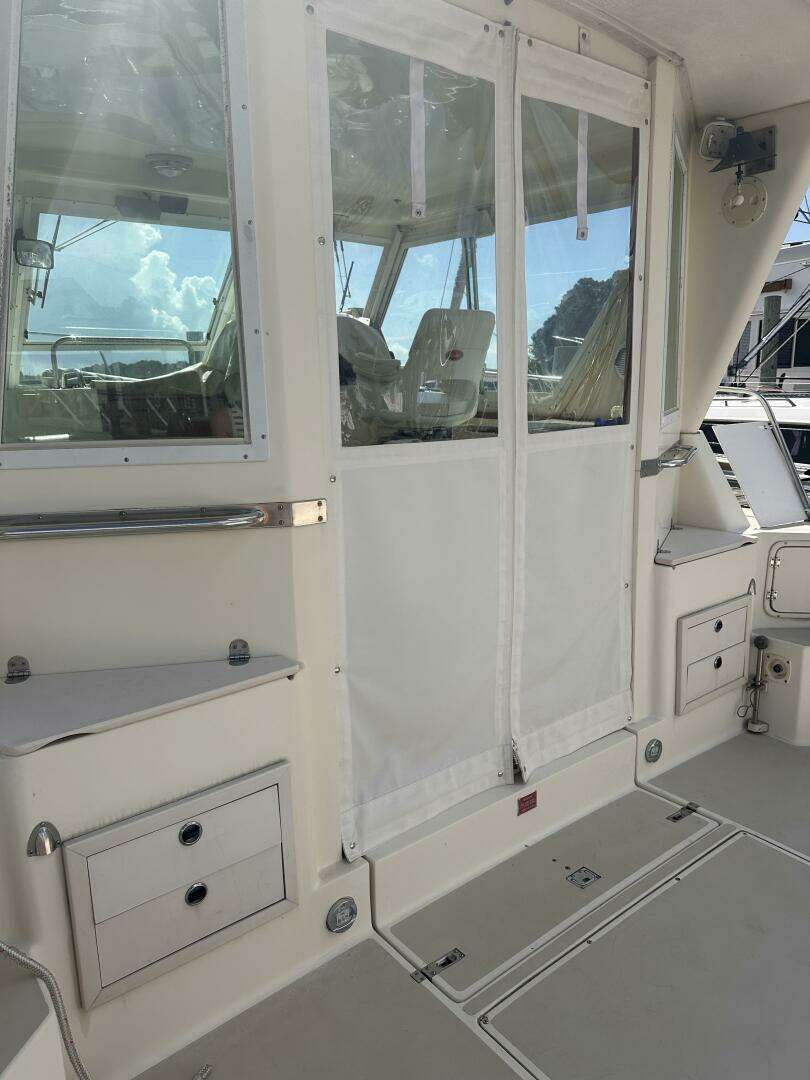 1996 Albin 31 Tournament Express - Image 6