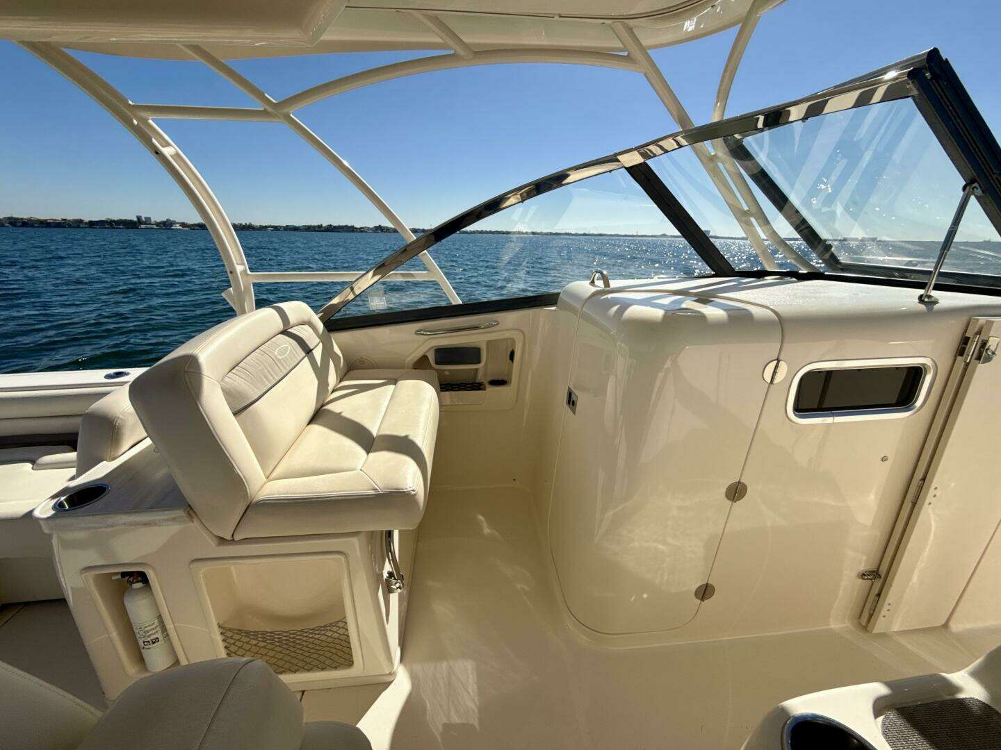 2016 Grady-White 307 Freedom - Image 15