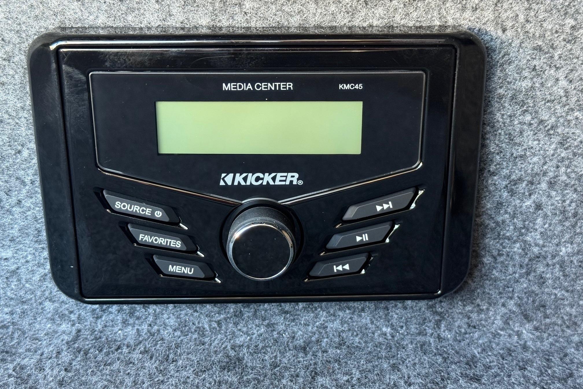 Kicker media center KMC45 in 2026 Thunder Jet 185 Luxor boat interior.