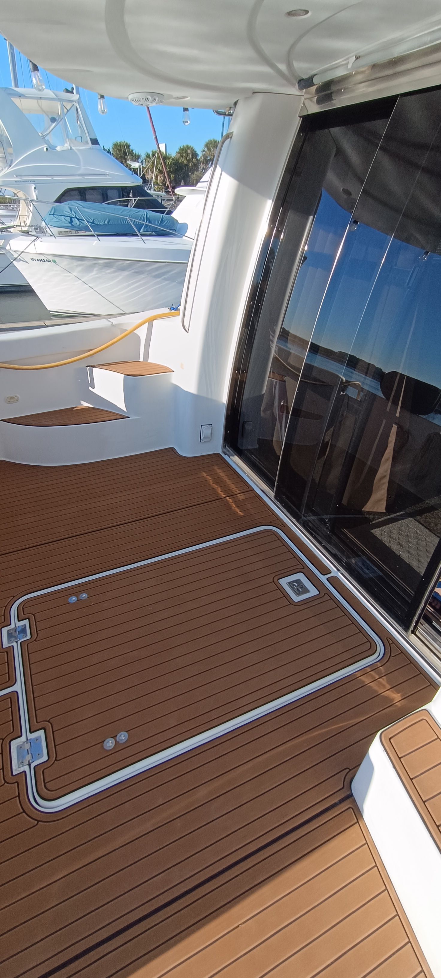 2000 Carver 450 Voyager Pilothouse - 25