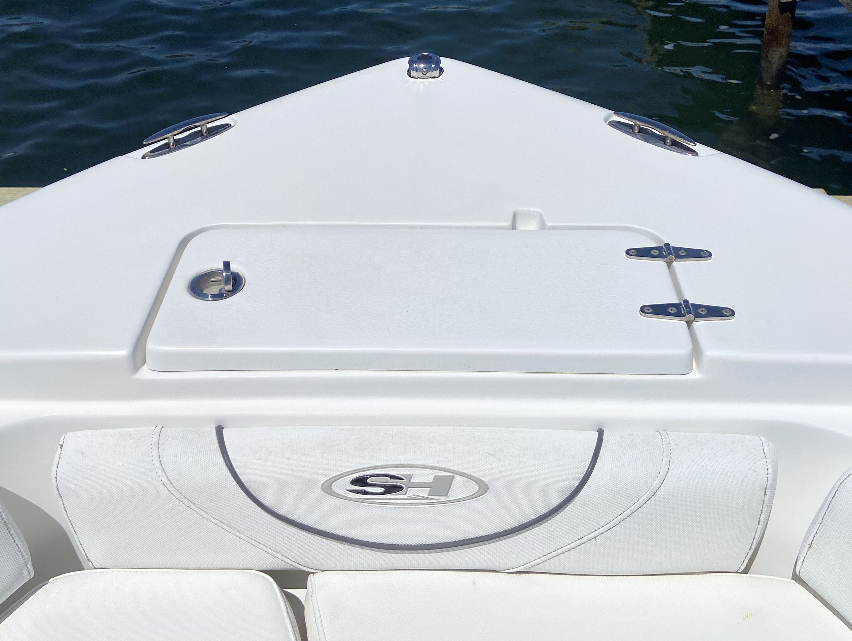 2017 Sea Hunt Ultra 225 - 16