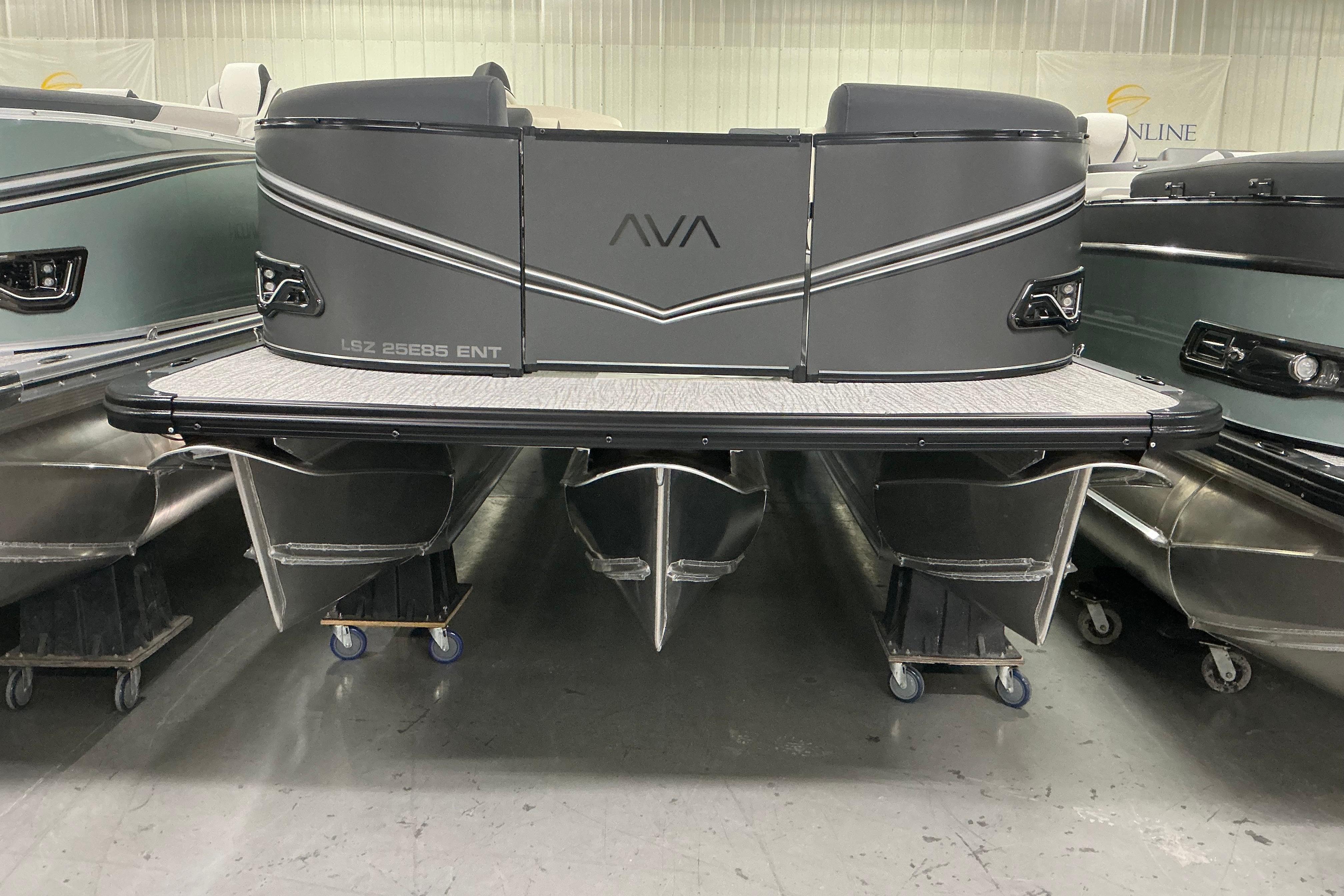 2027 Avalon LSZ Entertainer
