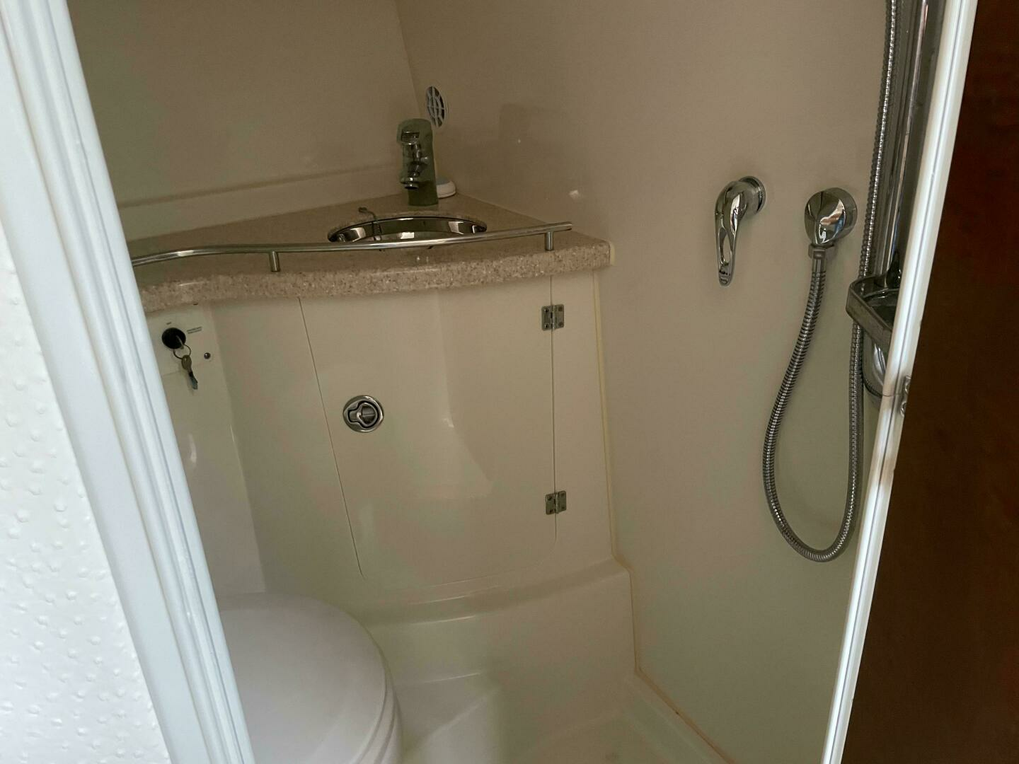 2008 Hydra-Sports 3500VX - Image 30