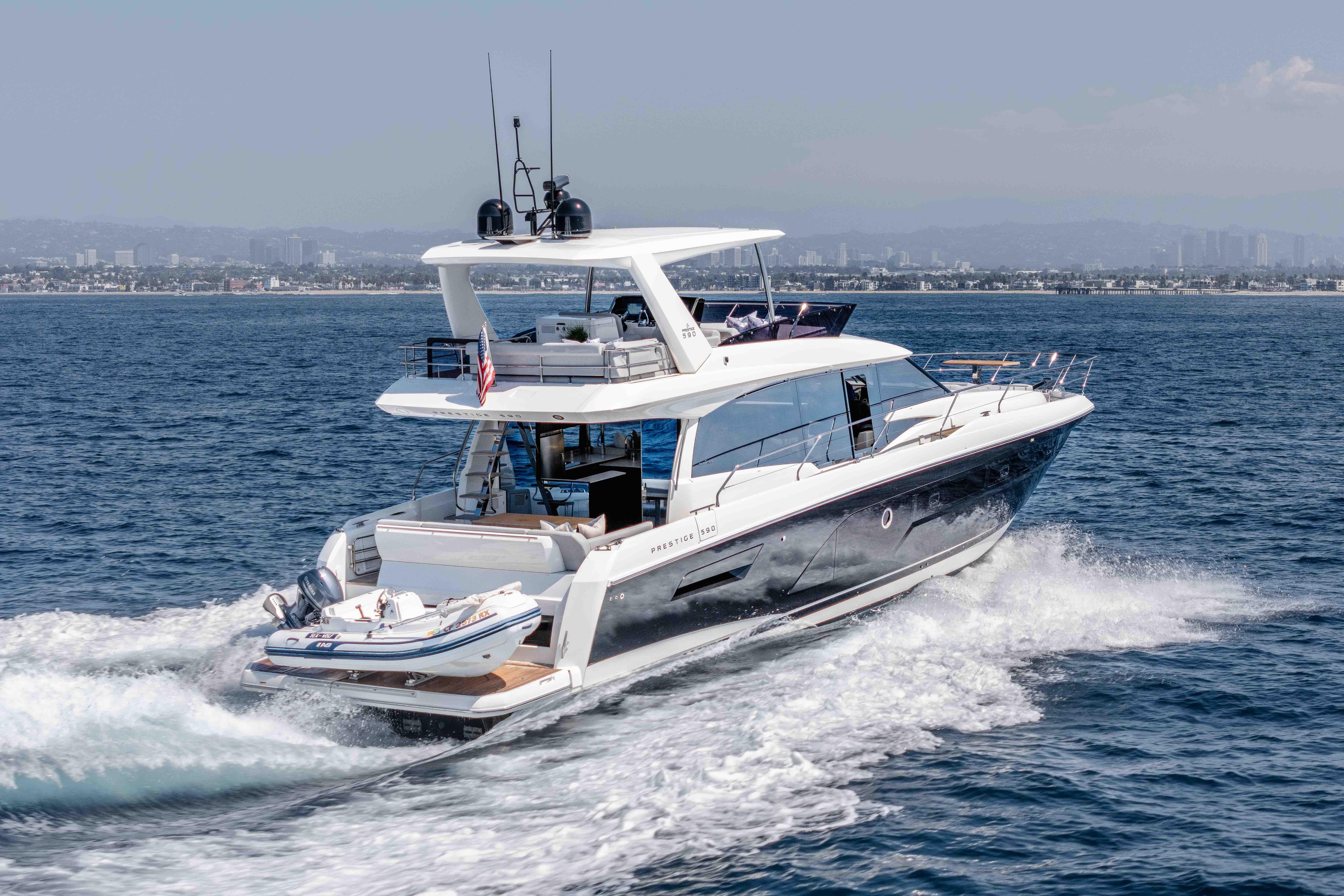 2023 Prestige 590