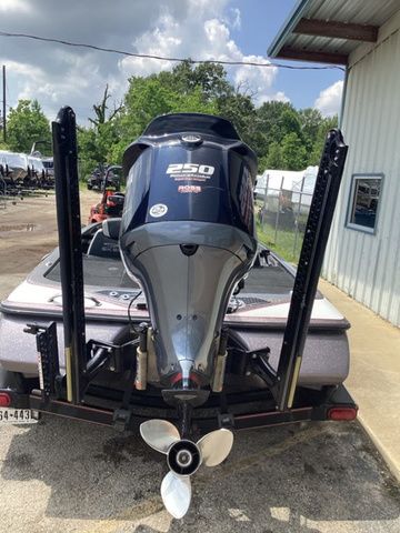 2018 Skeeter FX21 - 3