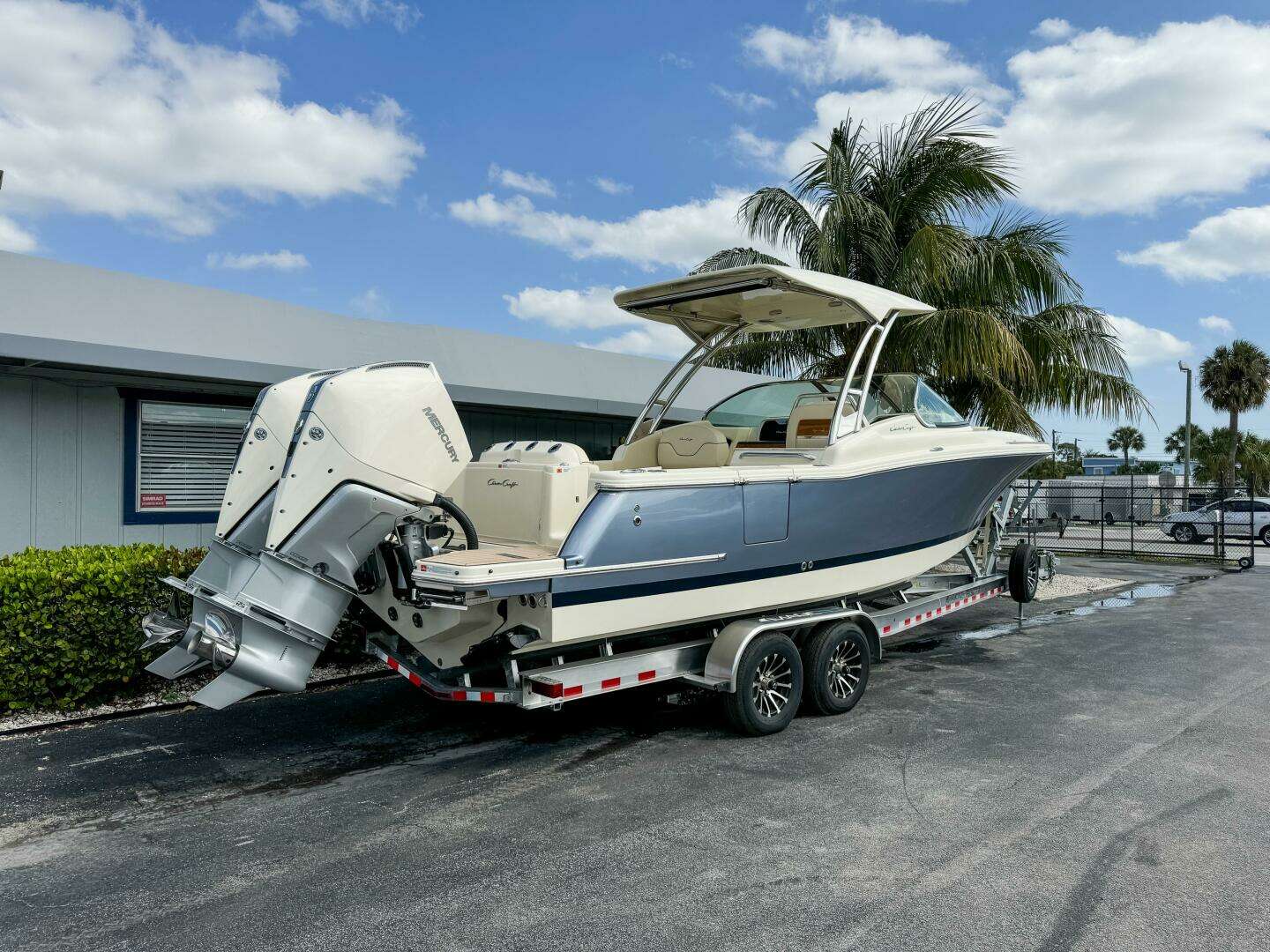 2025 Chris-Craft Calypso - Image 2