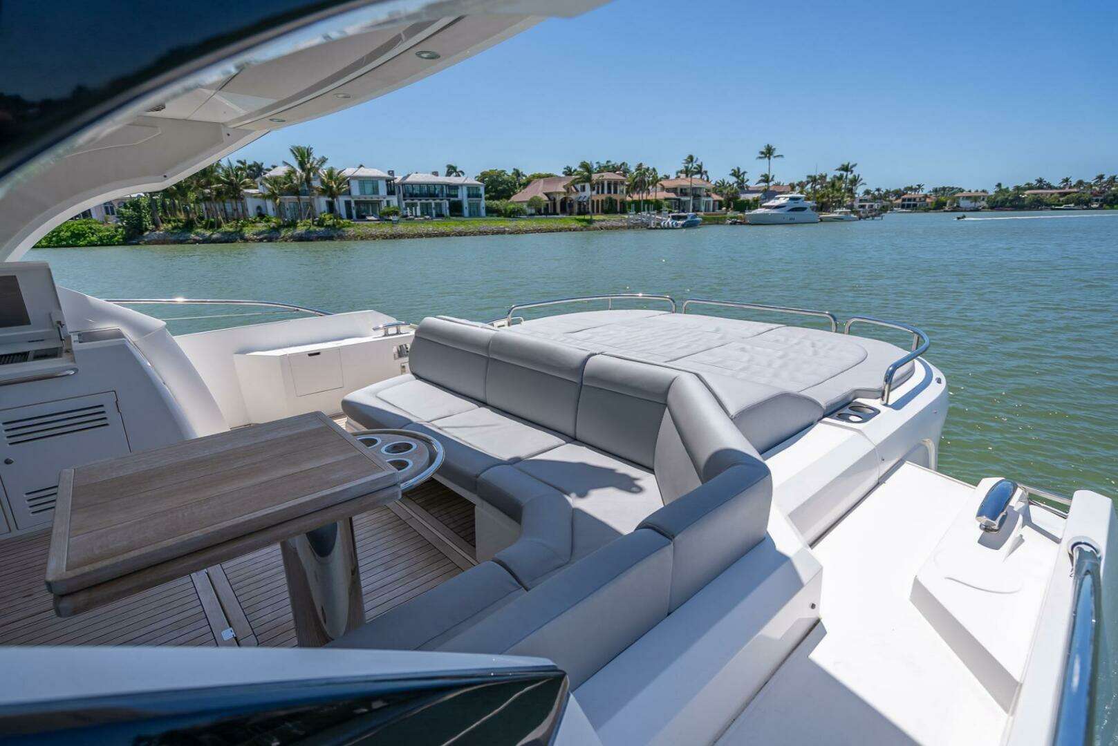 2018 Sunseeker Predator 57 - Image 27