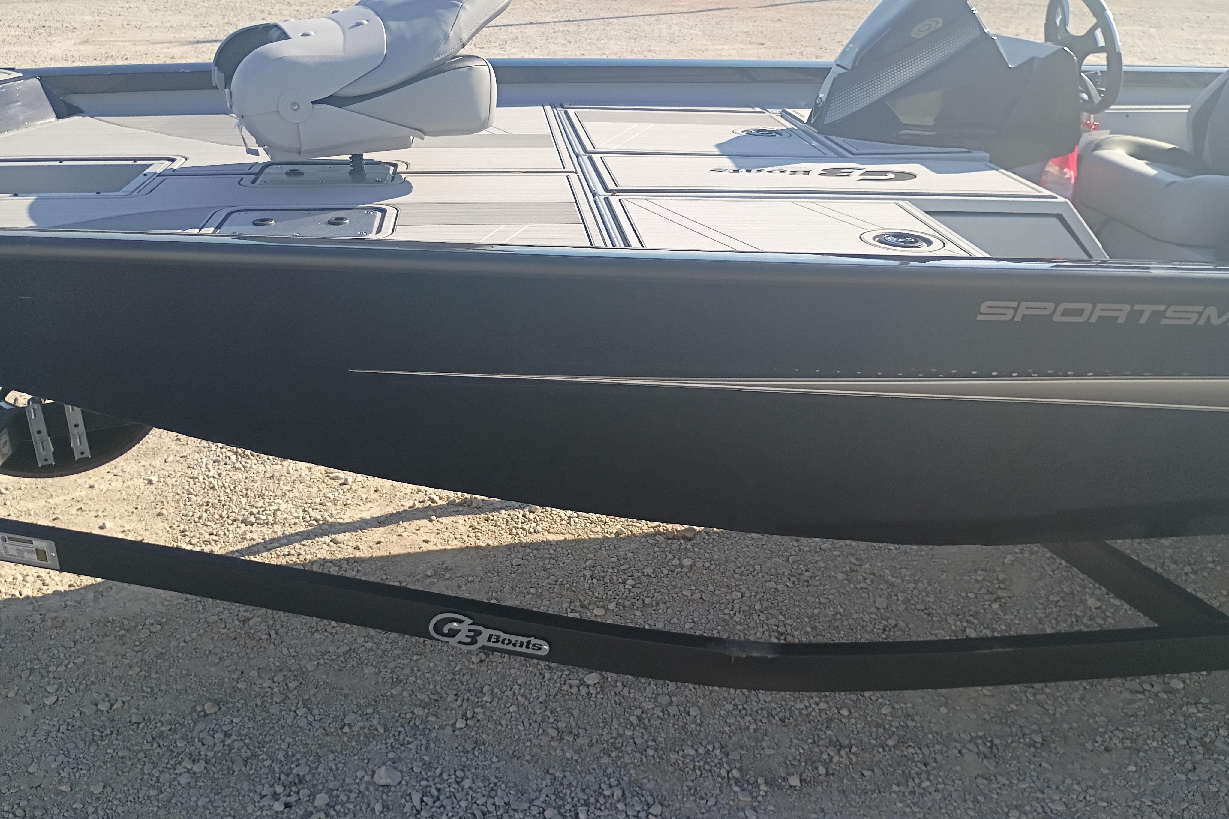 2026 G3 1810SE boat on trailer, featuring sleek design and "Sportsman" branding.