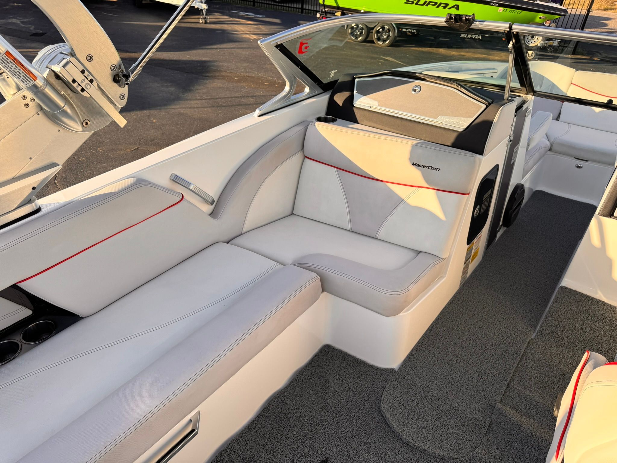 2018 MASTERCRAFT X23 - Image 23